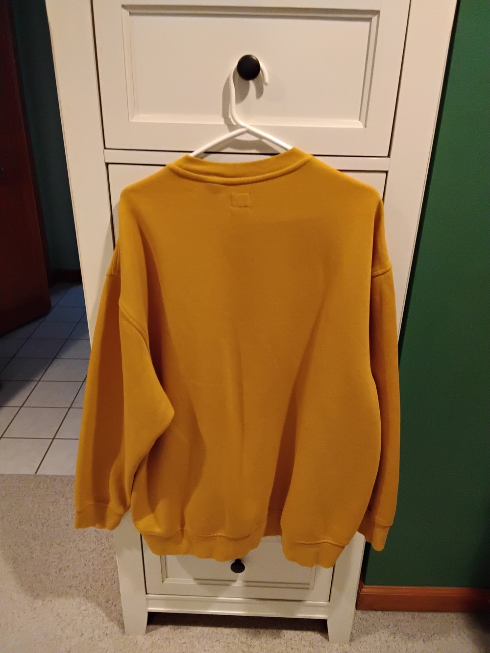 Levi's Men's Mustard Yellow Crewneck Sweatshirt - Picture 3 of 3